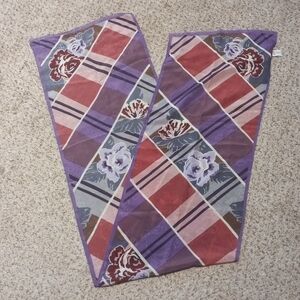 OSCAR de la RENTA 100% silk scarf, made in Japan